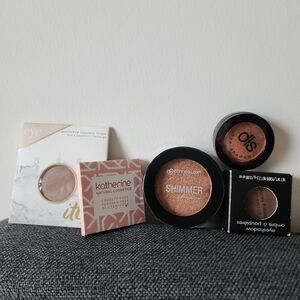 Eyeshadow Singles